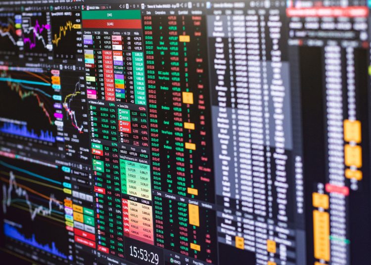 Gulf investors portfolio diversification