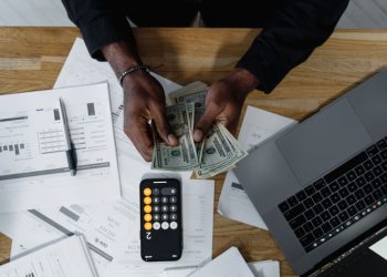 Dubai salary growth entrepreneurship
